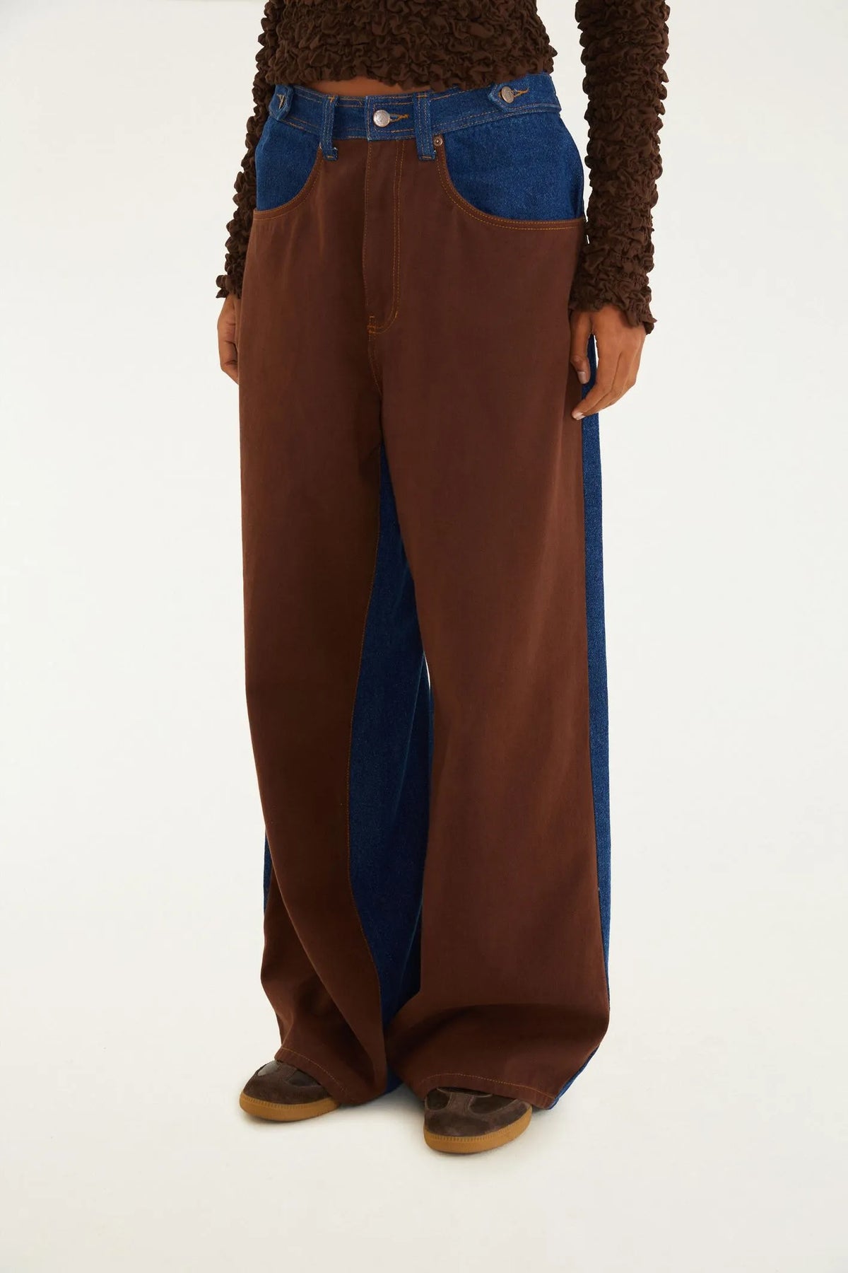 Calça Jeans Bicolor Cós Ajustável Aleta
