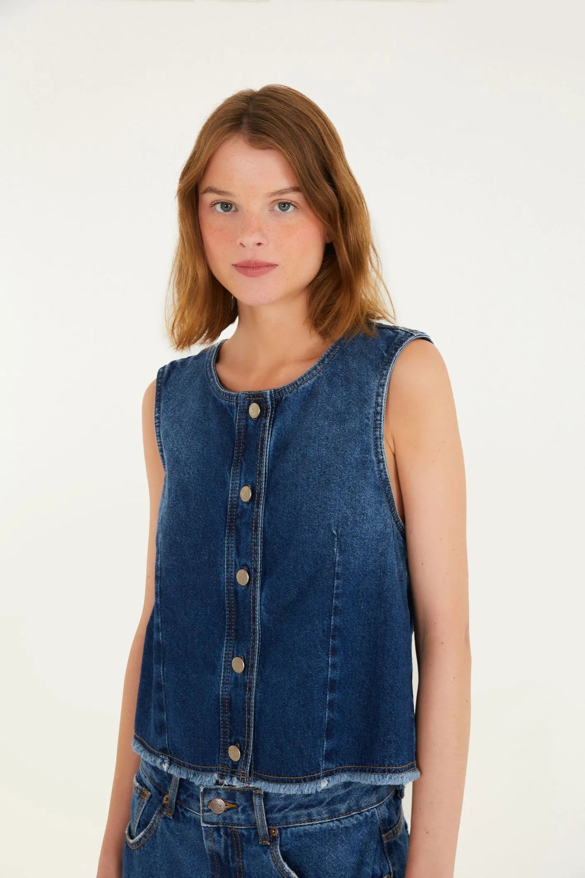 COLETE JEANS DESFIADO