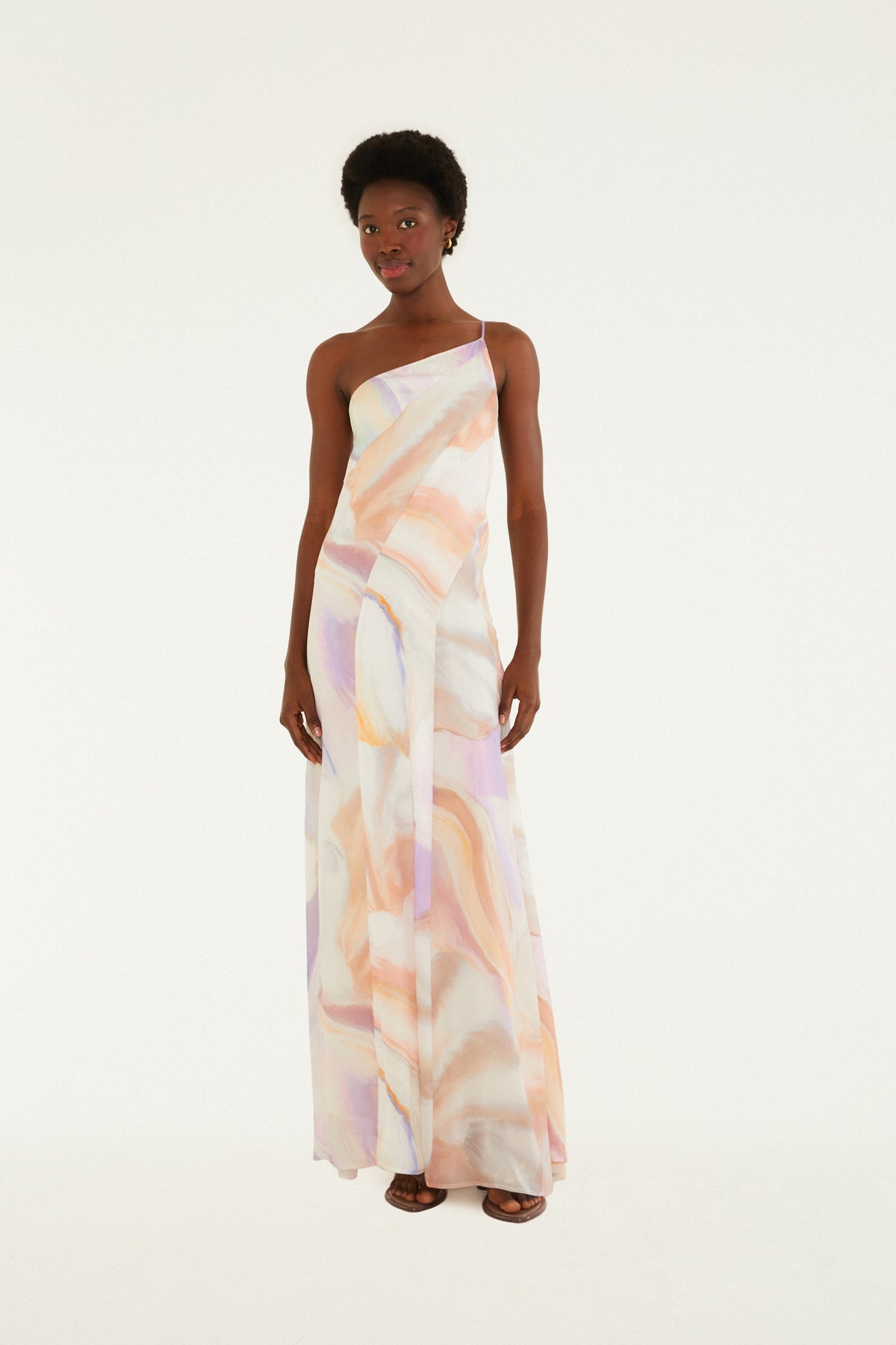 VESTIDO MAXI ONE SHOULDER ESTAMPADO PERLAS