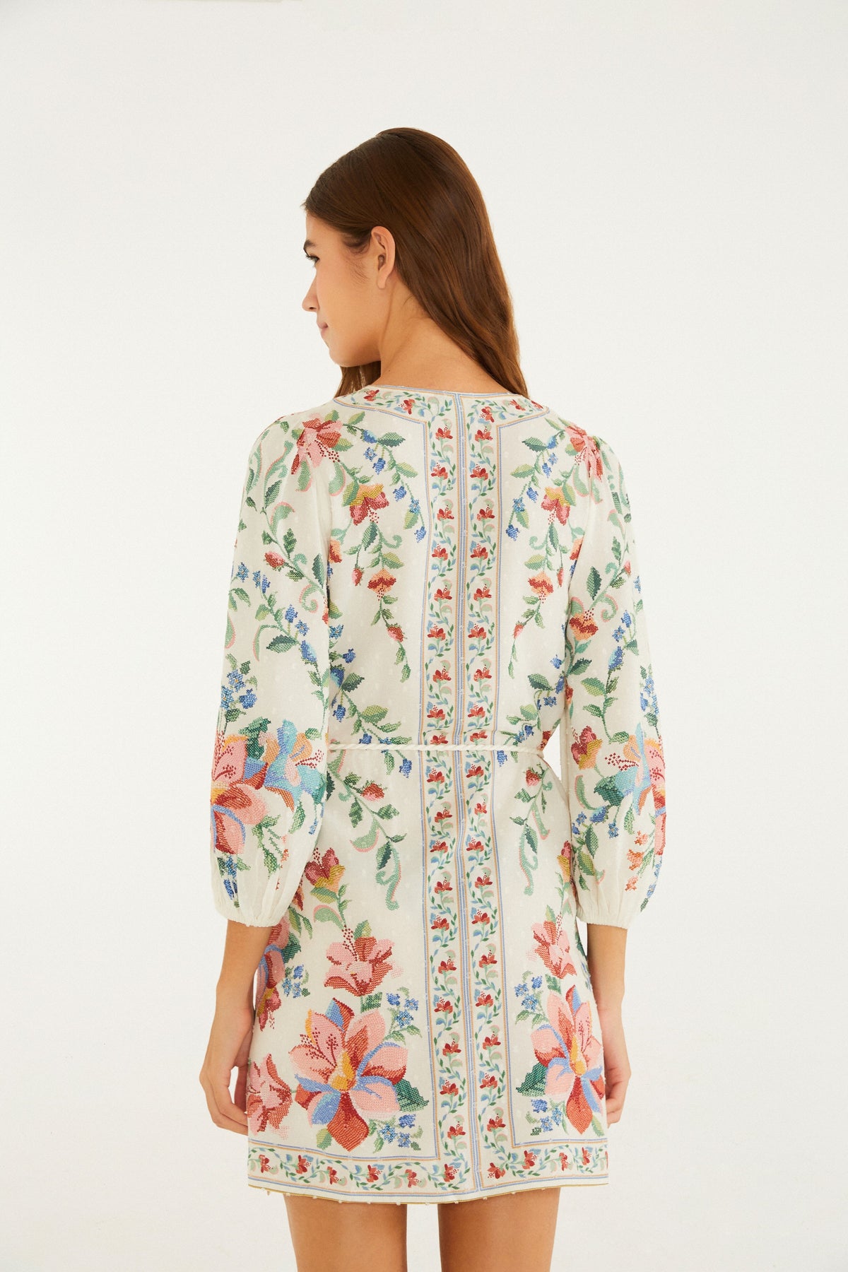 Vestido Mini Estampado Brisa Serena