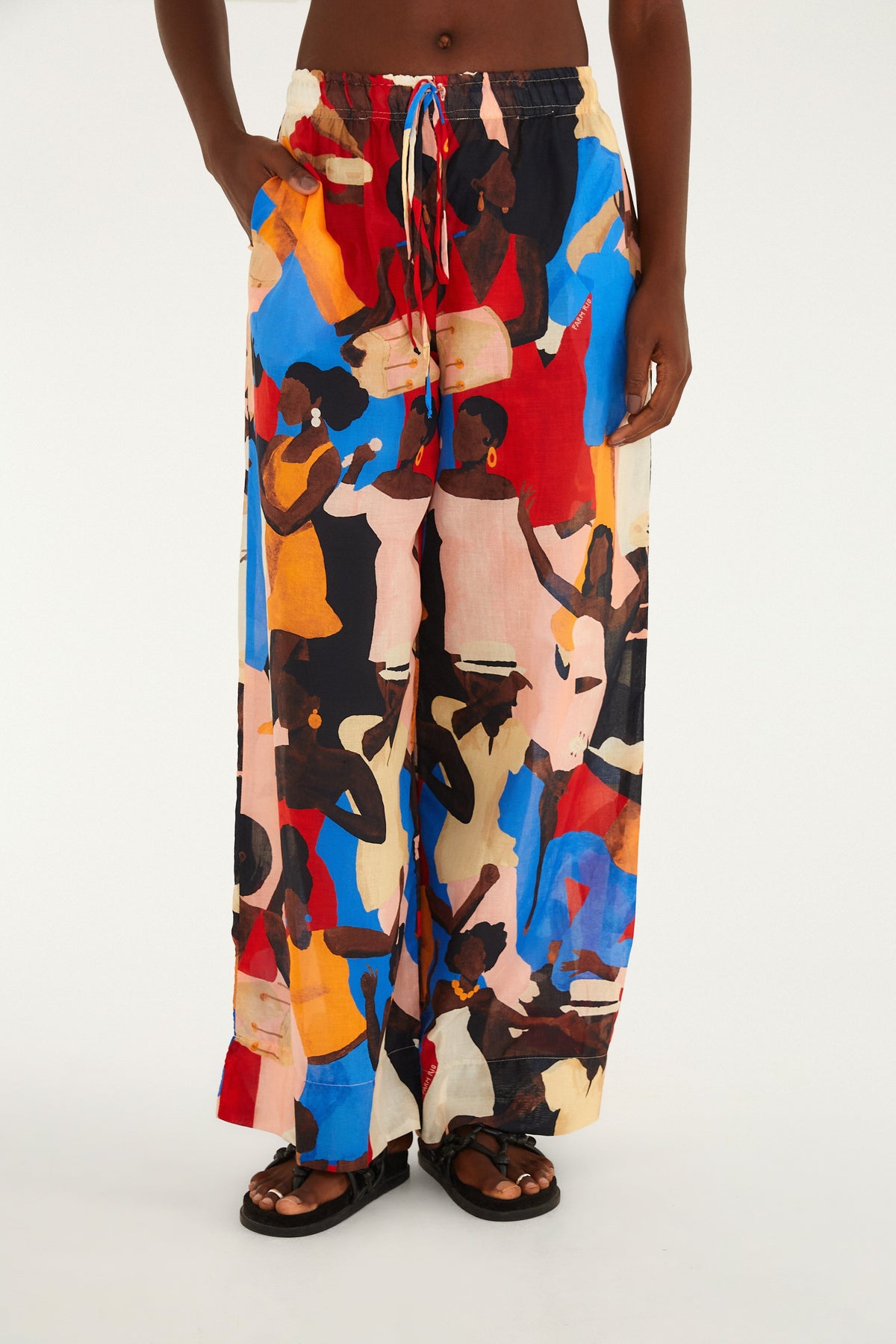 PANTALÓN ESTAMPADO SAMBA NO PÉ