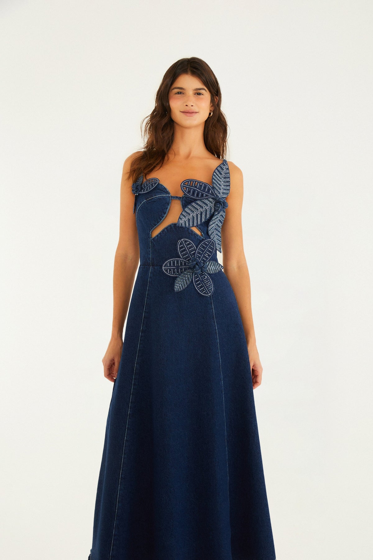 VESTIDO DE JEANS FLOR