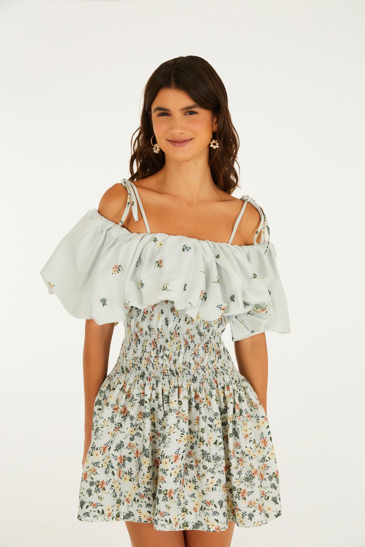 Vestido Corto Estampado Floral Do Campo