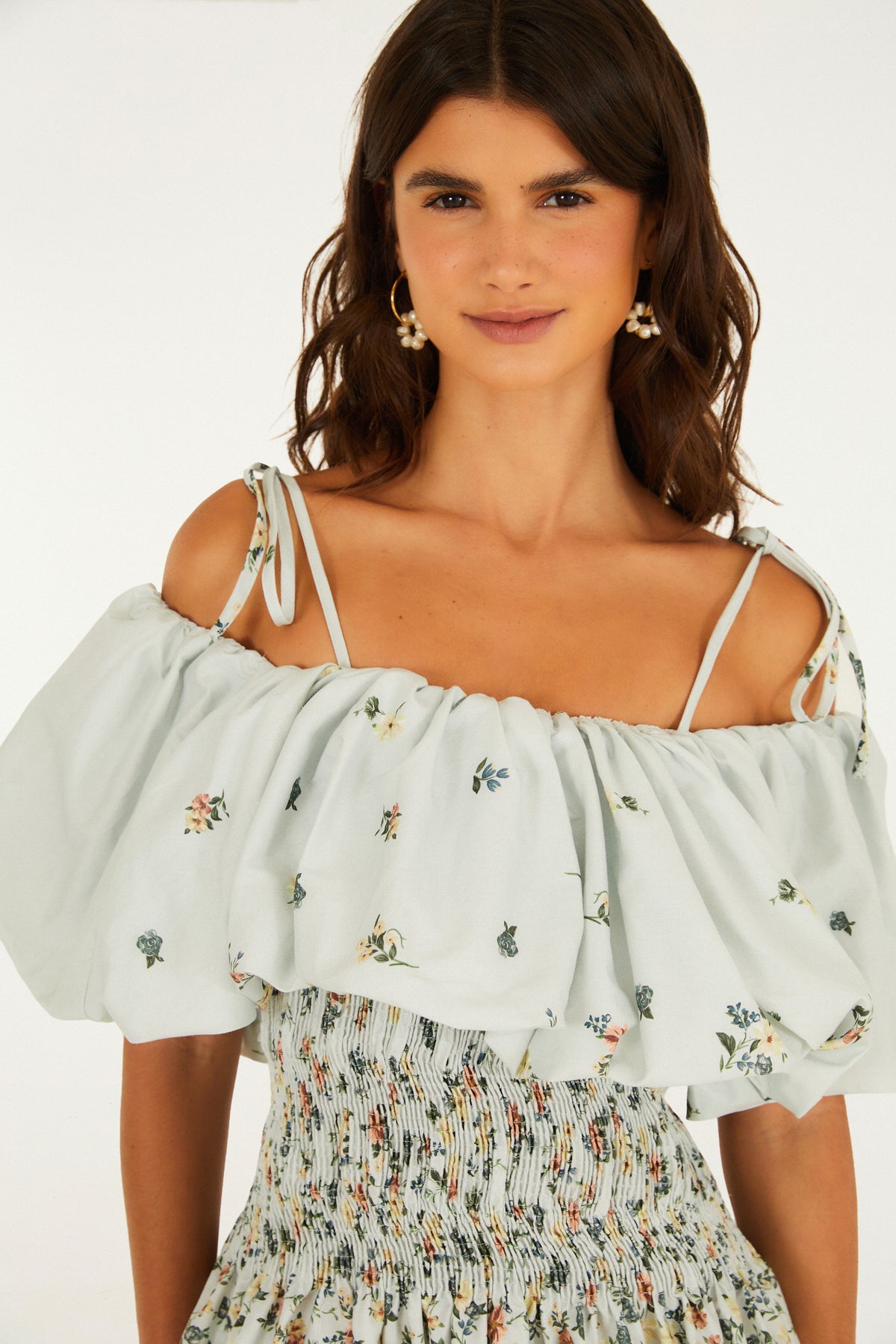 Vestido Corto Estampado Floral Do Campo