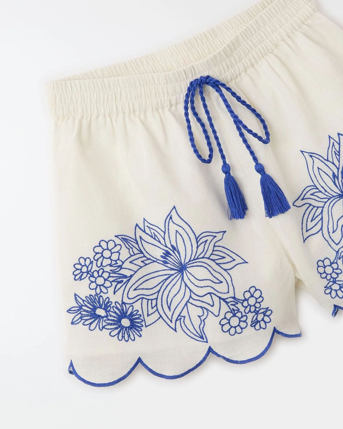 Short Bordado Camelia