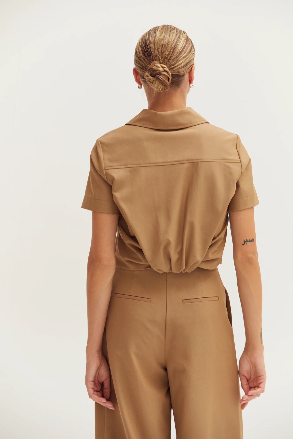 Reese Short Sleeve Cropped Blazer Top