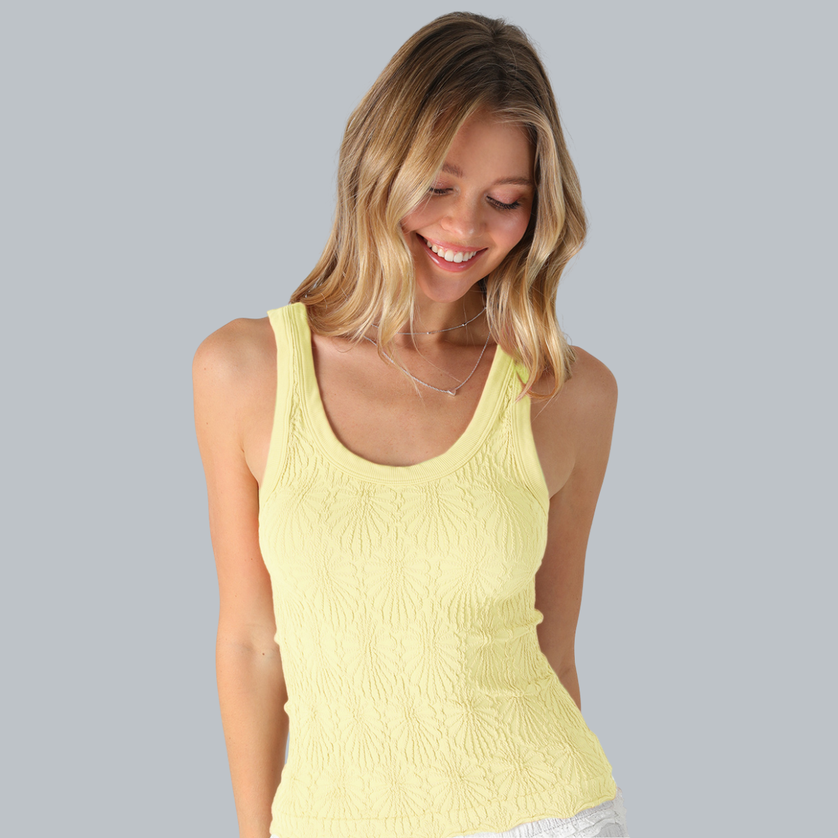 REVERSIBLE LACE TEXTURED TANK TOP
