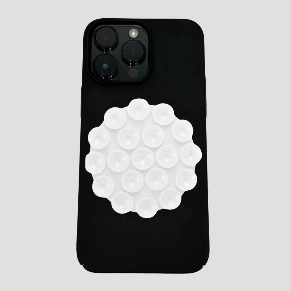 The Roundie White