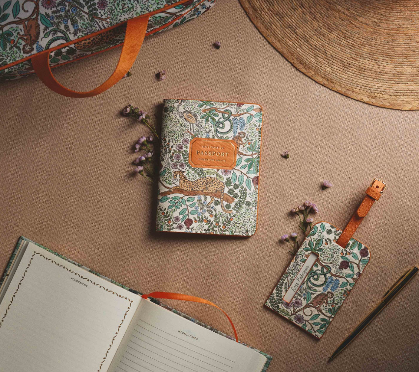 Safari Passport & Luggage Tag Set