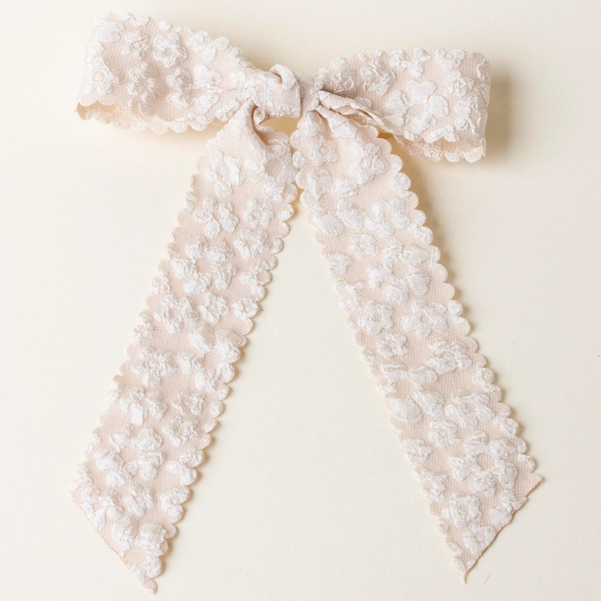Flower Scallop Hair Bow - Champagne