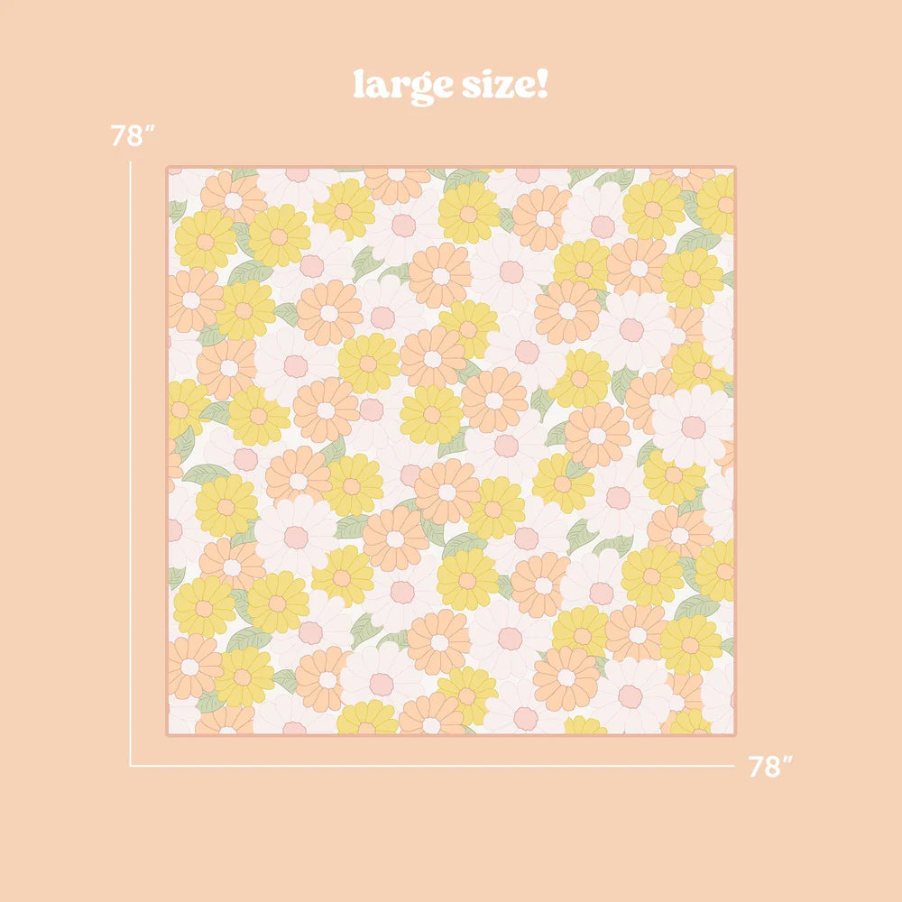 On-the-Go Quilted Blanket - Daisy Craze Peach